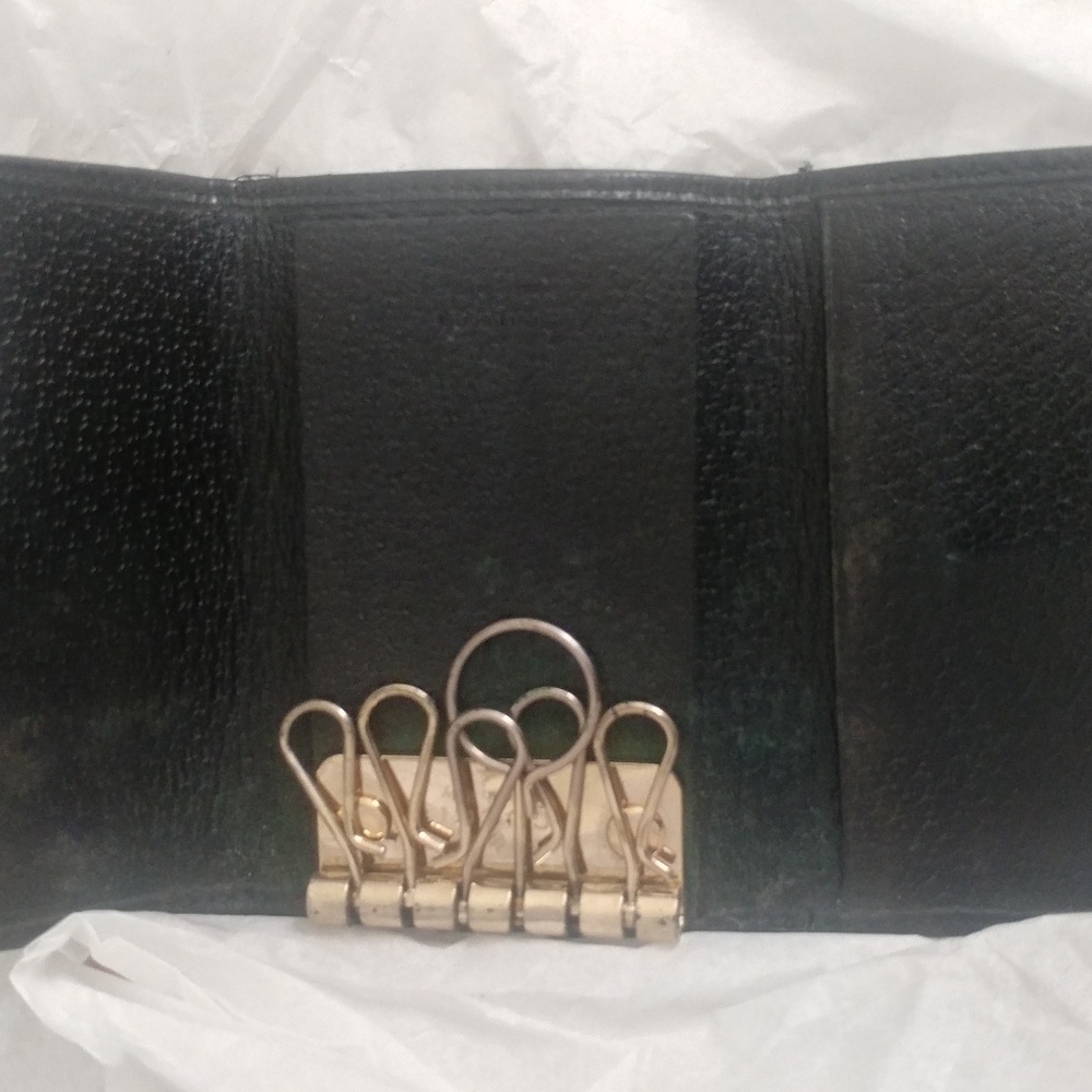 Black gold Gucci key holder case - Picture 4 of 6